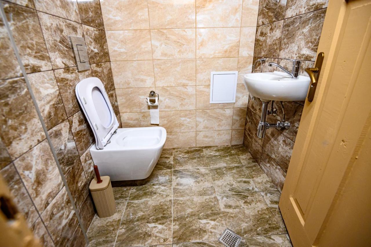 Lalev Guest House Bansko Exterior photo