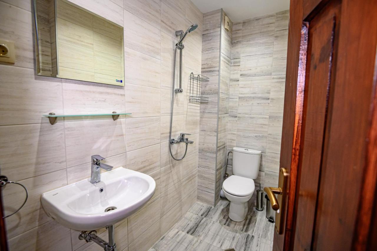 Lalev Guest House Bansko Exterior photo